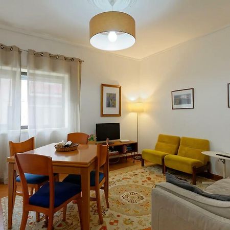 Quiet And Central Apartment Aveiro Bagian luar foto