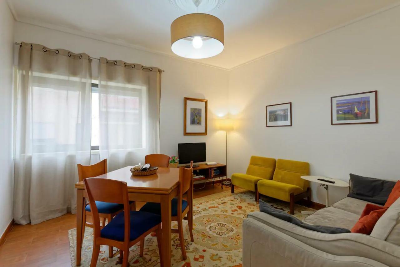 Quiet And Central Apartment Aveiro Bagian luar foto